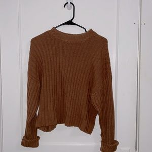 Brown Sweater from American Eagle. Size: Medium. Great condition